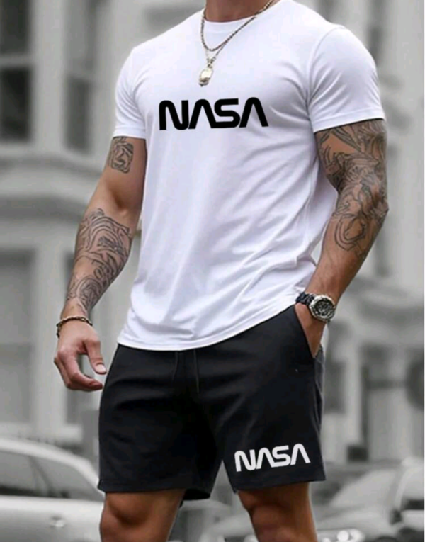 Men's T-Shirt Set, Men's White Short-Sleeved Suit Summer Casual Sports Suit, Round Neck Short-Sleeved Shorts 2-Piece Suit