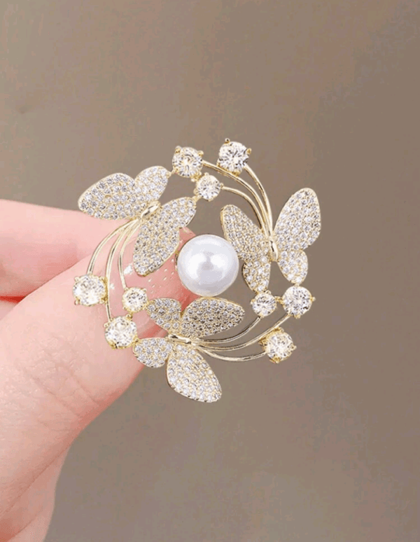 1pc Golden Butterfly Elegant Zinc Alloy Pearl Rhinestone Brooch, Suitable For Party & Daily Wear