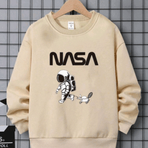 Tween Boy Astronaut & Letter Graphic Thermal Lined Pullover