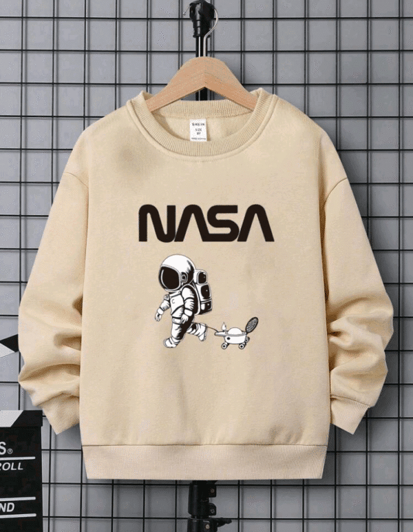 Tween Boy Astronaut & Letter Graphic Thermal Lined Pullover