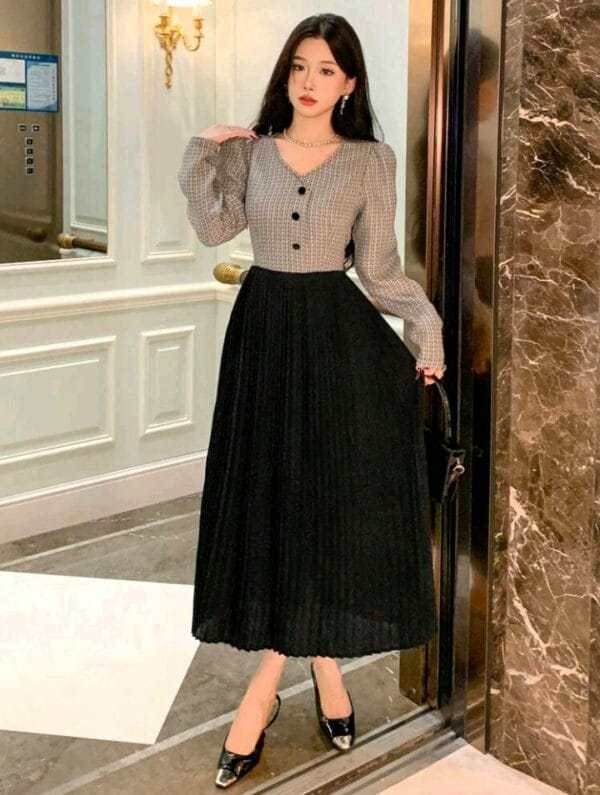 Women's V-Neck Plaid Print Button Front Splice Casual Long Sleeve Midi Dress - Image 3