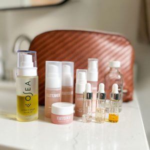 Sustianable-Refillable-Travel-Containers-8